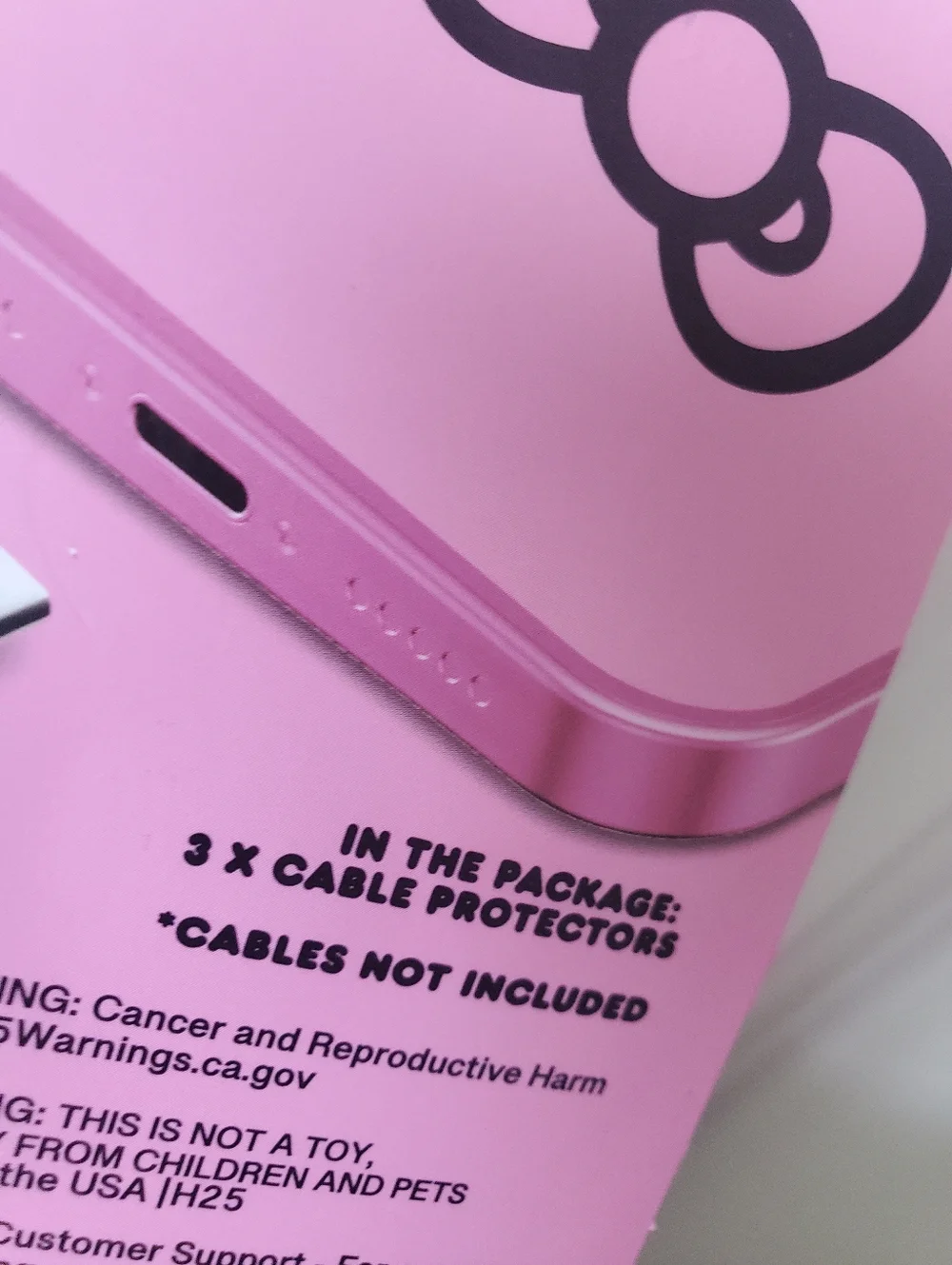 Hello Kitty Cord Protectors